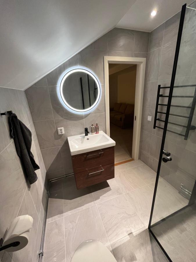 Nice Apartment Close To Everything Malmo Bagian luar foto